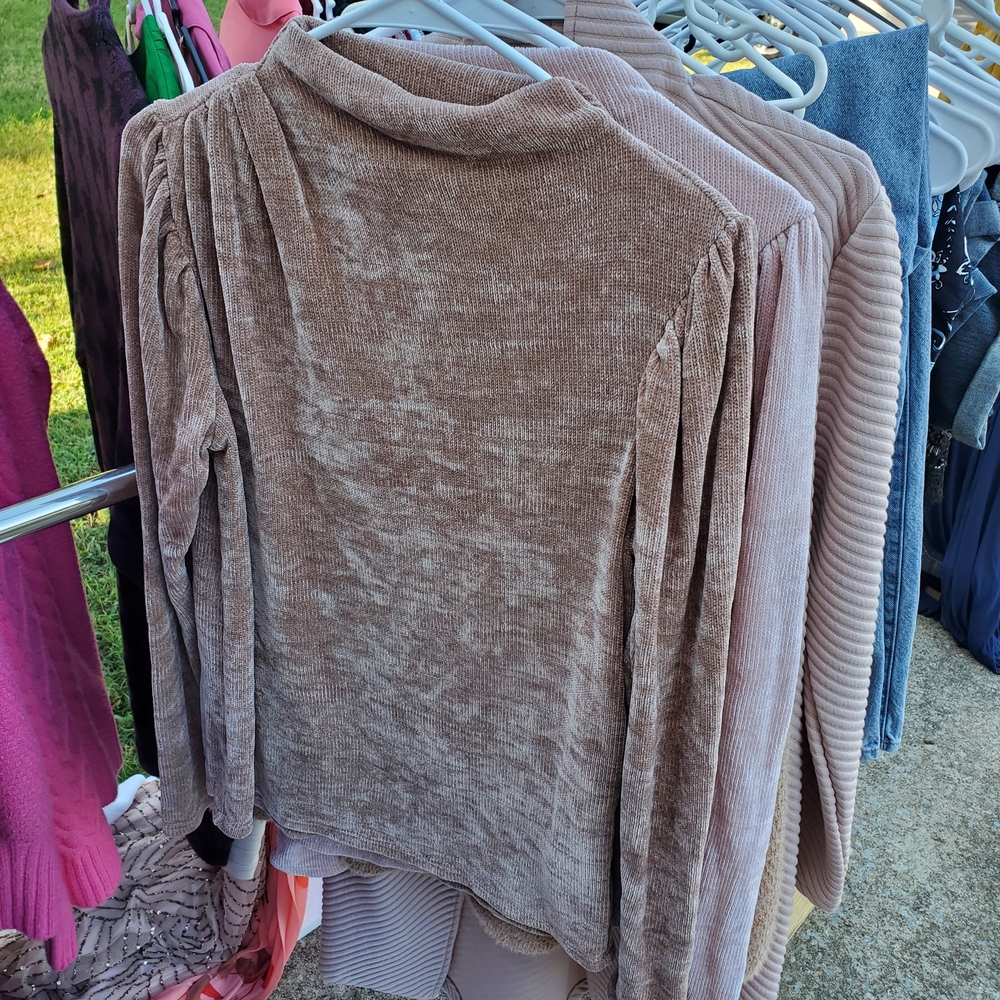 Express Women's Brown Sweater